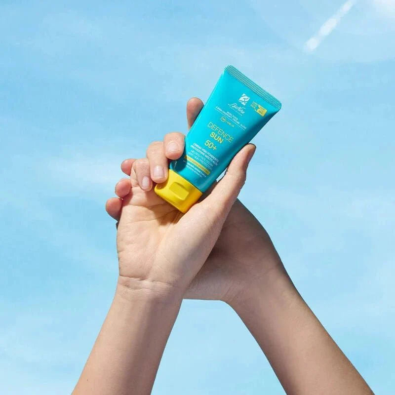 Bionike Defence Sun Normal ve Kuru Ciltler İçin Günes Koruyucu SPF50+ 50ml
