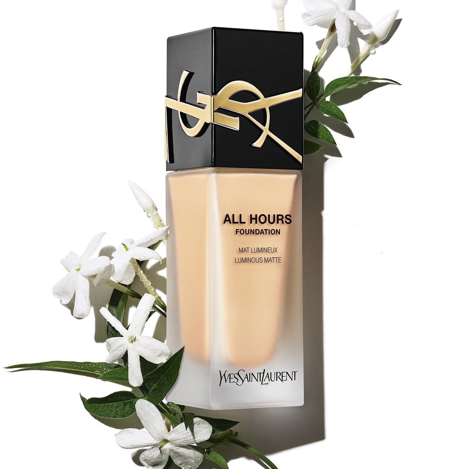 Yves Saint Laurent All Hours Shimmer Matte Finish Foundation -LW4