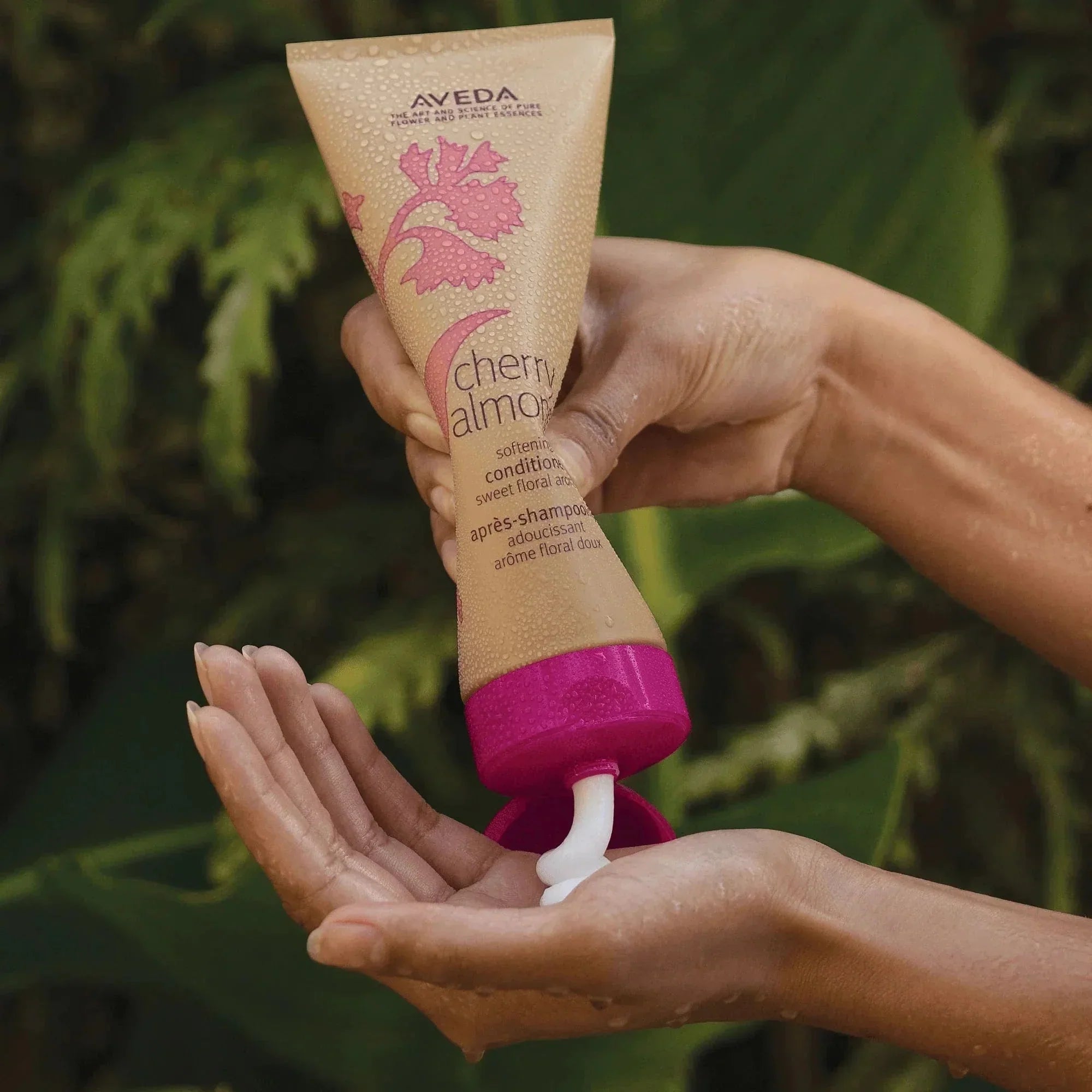 Aveda Cherry Almond Softening Shampoo 250ml &amp; Cherry Almond Smoothing Conditioner 200 ml