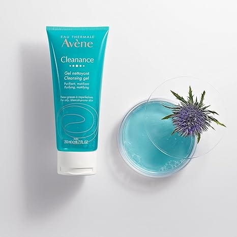 Avene Cleanance Yağlı ve Akneye Eğilimli Ciltler İçin Matlaştırıcı Temizleme Jeli 200 ml