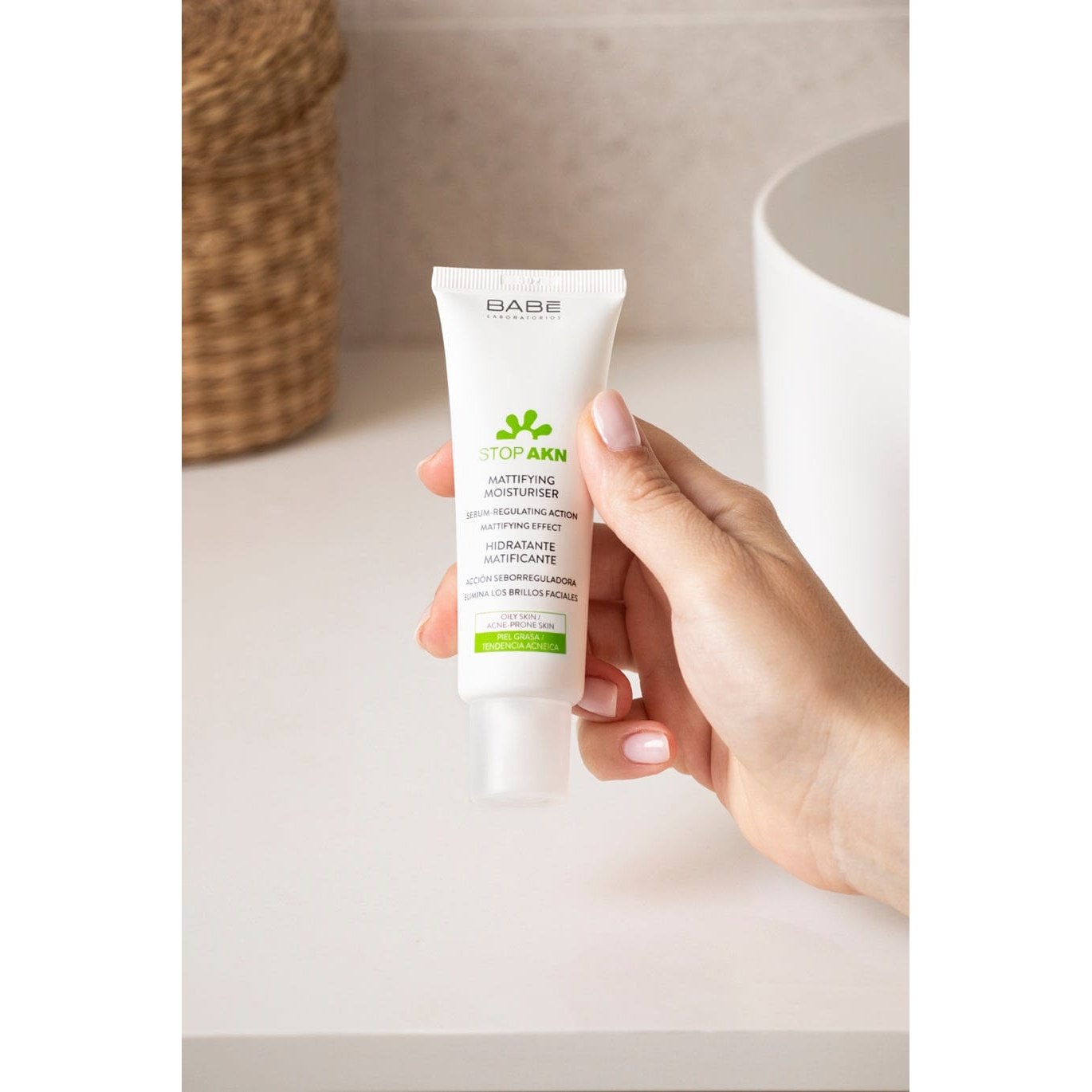 Babe Stop Akn Mattifying Moisturising Cream 50 ml