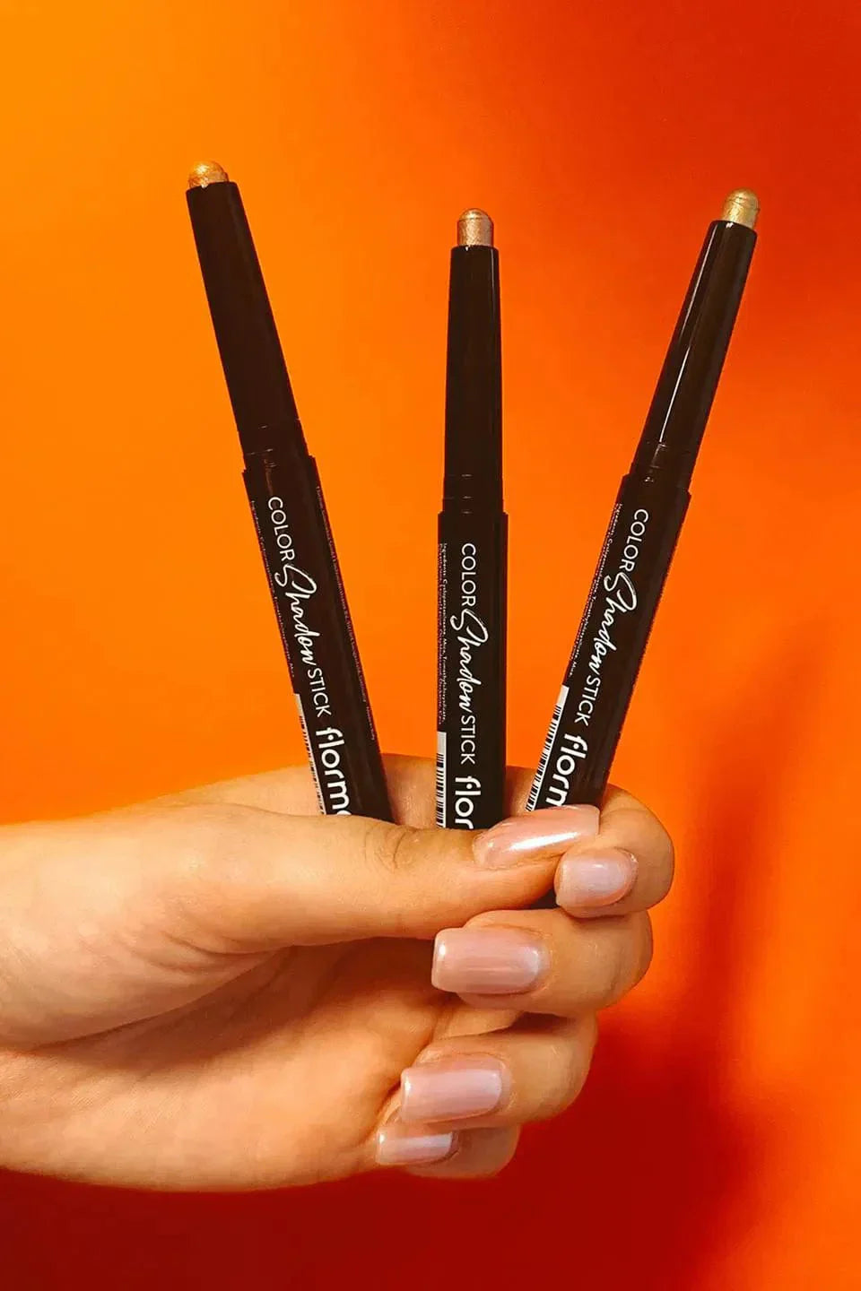 Flormar Color Shadow Highly Pigmented &amp; Shimmery Elevator Pencil Eye Shadow 1.6g - 005 Icy Pink