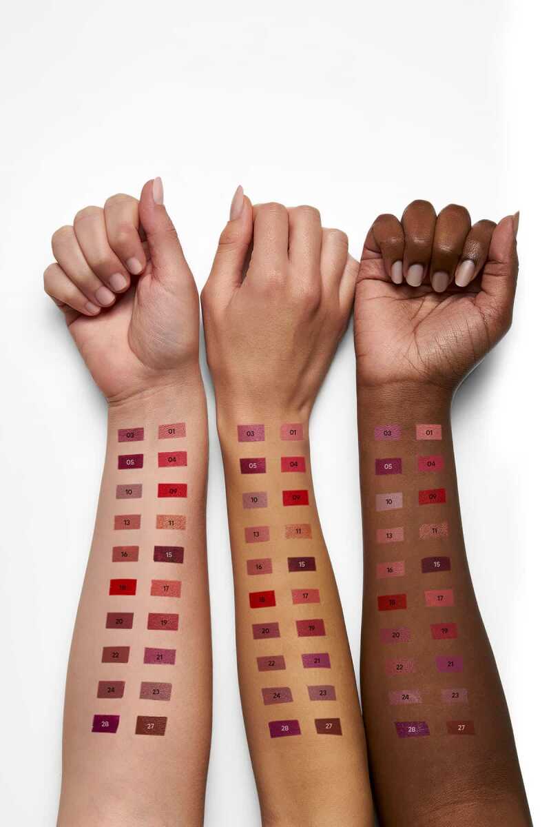 Golden Rose Longstay Liquid Matte Lipstick - 19 Peach