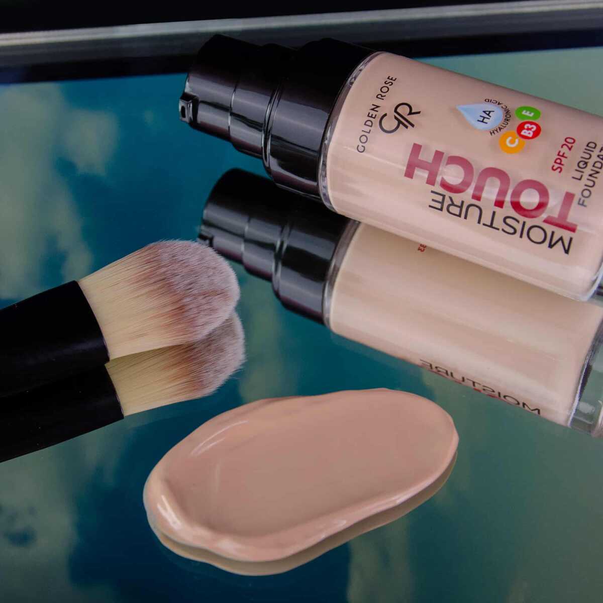Golden Rose Moisture Touch Liquid Foundation SPF20 30ml - 109