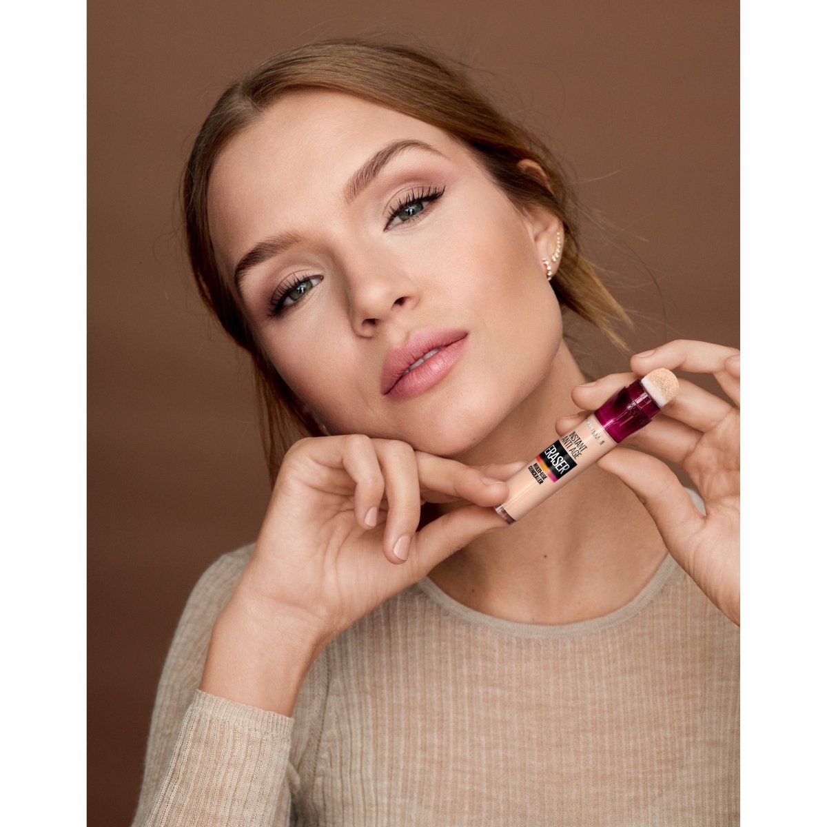 Maybelline New York Instant Anti Age Eraser Kapatıcı - 121 Light Honey